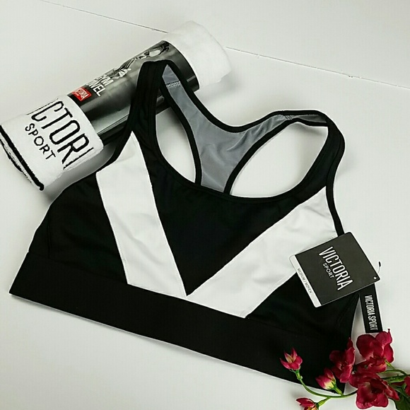 Victoria's Secret Other - Victoria's Secret Sports Bra NWT